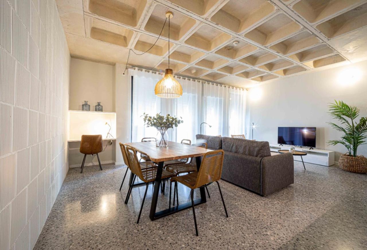 Barcelona Touch Apartments - Rosich Οσπιταλέτ ντε Λιοβρεγάτ Εξωτερικό φωτογραφία