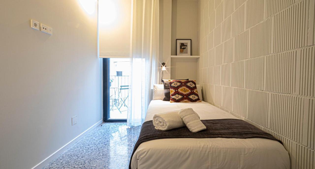 Barcelona Touch Apartments - Rosich Οσπιταλέτ ντε Λιοβρεγάτ Εξωτερικό φωτογραφία